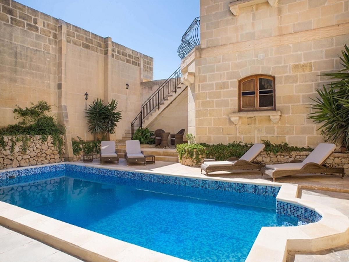 Gozo Spirit Bed & Breakfast Nadur ภายนอก รูปภาพ