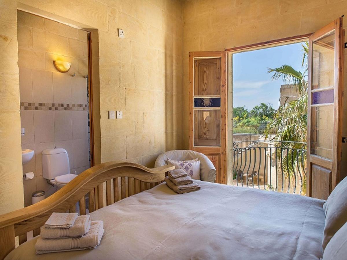 Gozo Spirit Bed & Breakfast Nadur ภายนอก รูปภาพ