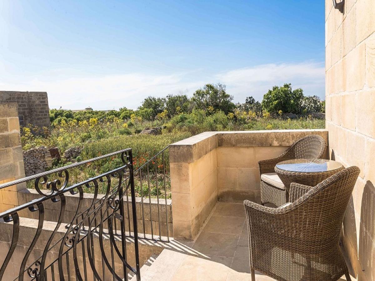 Gozo Spirit Bed & Breakfast Nadur ภายนอก รูปภาพ