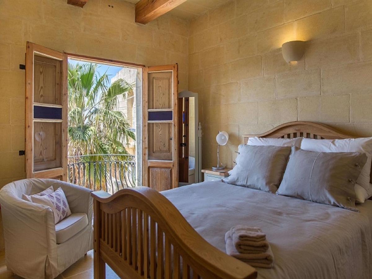 Gozo Spirit Bed & Breakfast Nadur ภายนอก รูปภาพ