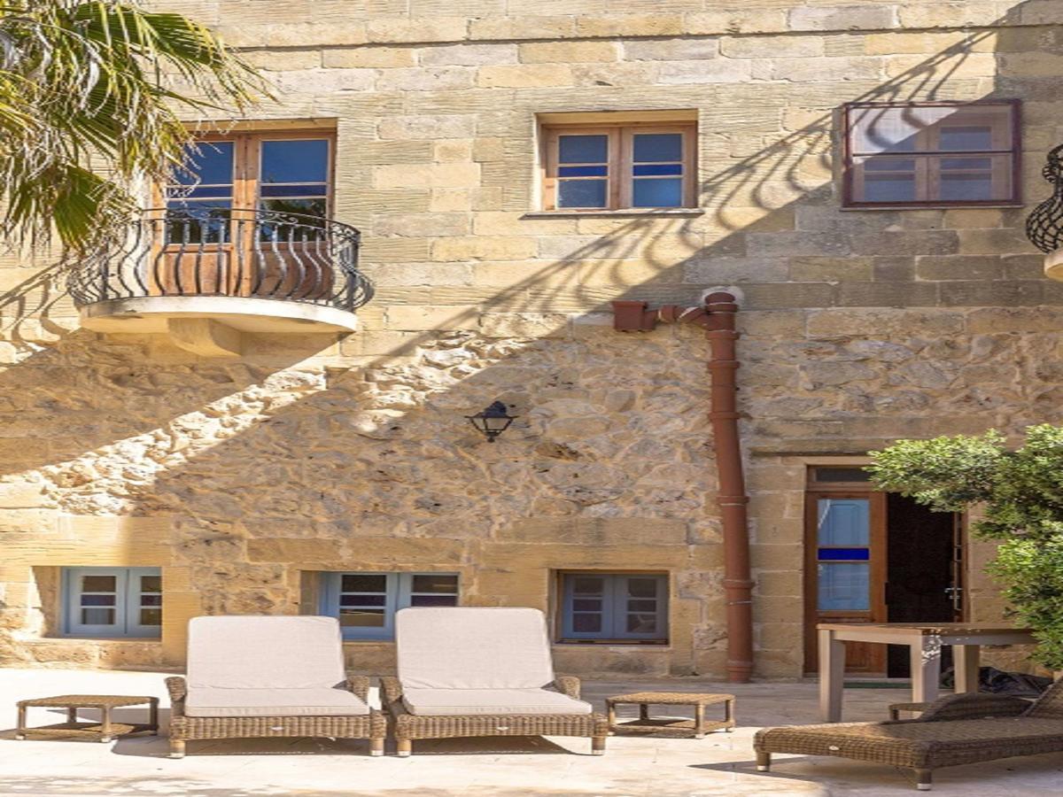 Gozo Spirit Bed & Breakfast Nadur ภายนอก รูปภาพ