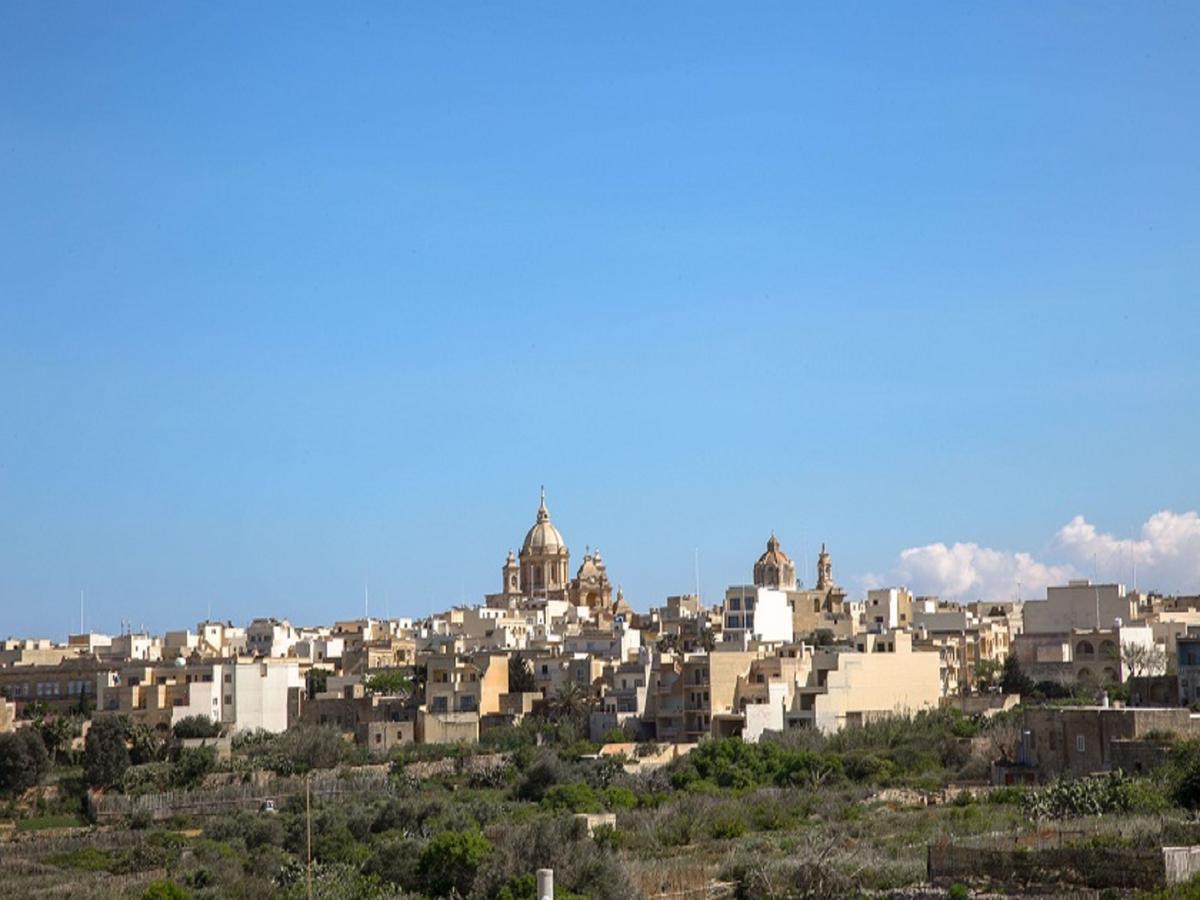 Gozo Spirit Bed & Breakfast Nadur ภายนอก รูปภาพ