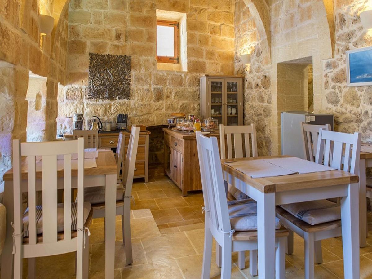 Gozo Spirit Bed & Breakfast Nadur ภายนอก รูปภาพ