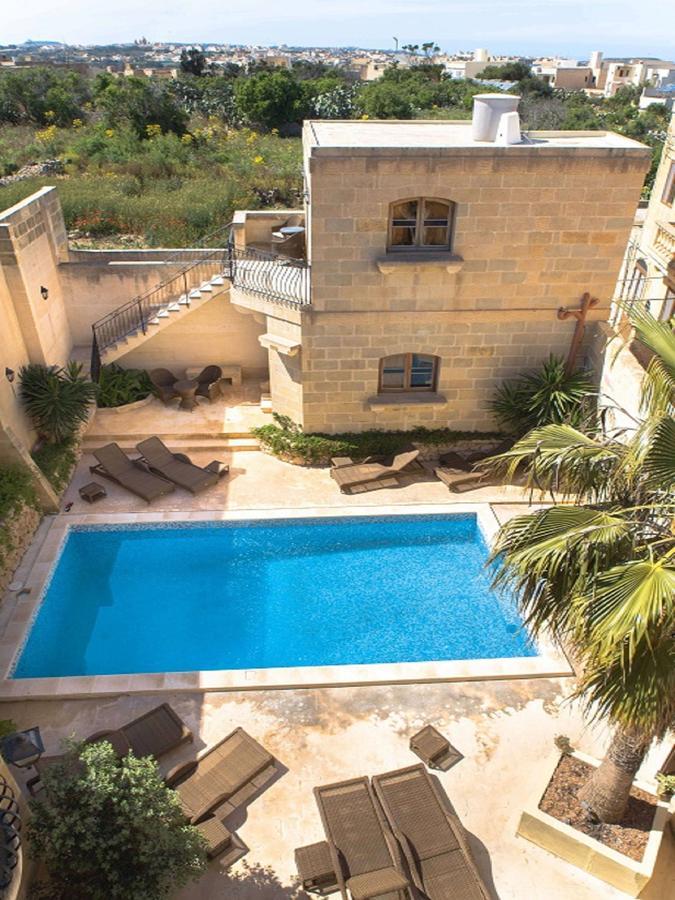 Gozo Spirit Bed & Breakfast Nadur ภายนอก รูปภาพ